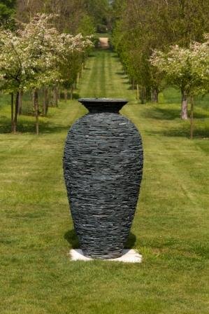 'Large Vessel', made in slate by Joe Smith